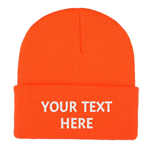 Dinikally Personalisierte Benutzerdefinierte Stickerei Schädeldecke Hut Wintermütze Beanie für Männer & Frauen mit Text (orange) von Dinikally