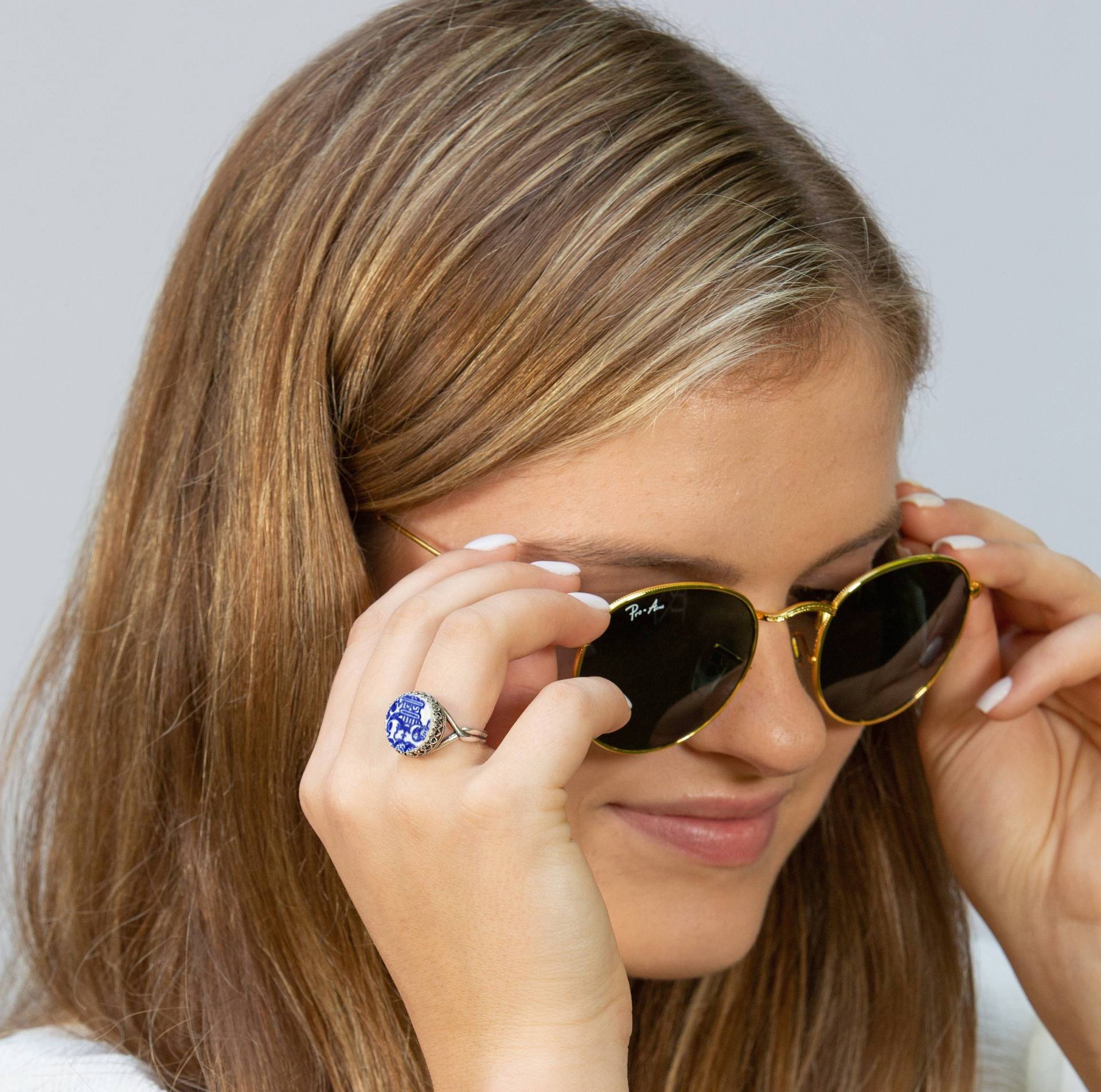 Blaue Weide Gebrochen China Schmuck Ring, Einstellbare Sterling Silber Geschenke Für Frauen Blaue Weide Gebrochen China Schmuck Ring, Einstellbare Sterling Silber Geschenke Für Frauen von DinnerWearJewelry