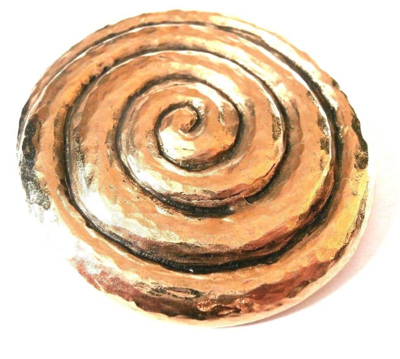 1980Er Jahre Rochas Signierte Swirl Pin Brosche Nummer 139 Vergoldet von Dior4U