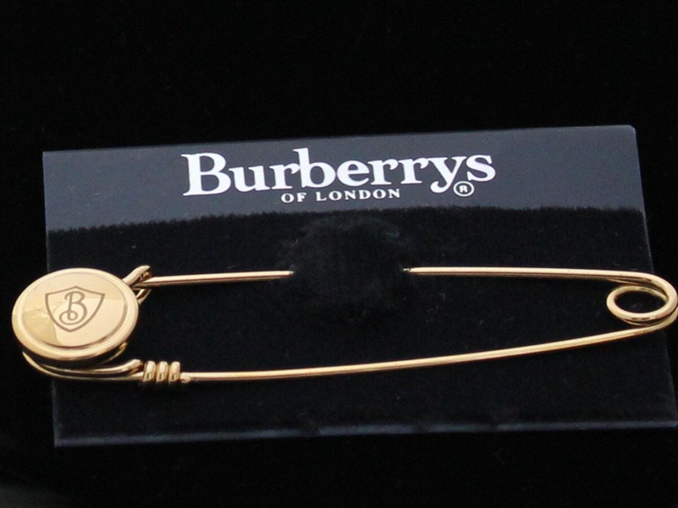 Burberrys Of London Anstecknadel Brosche Vergoldet Kilt Sicherheitsnadel Burberry Logo von Dior4U