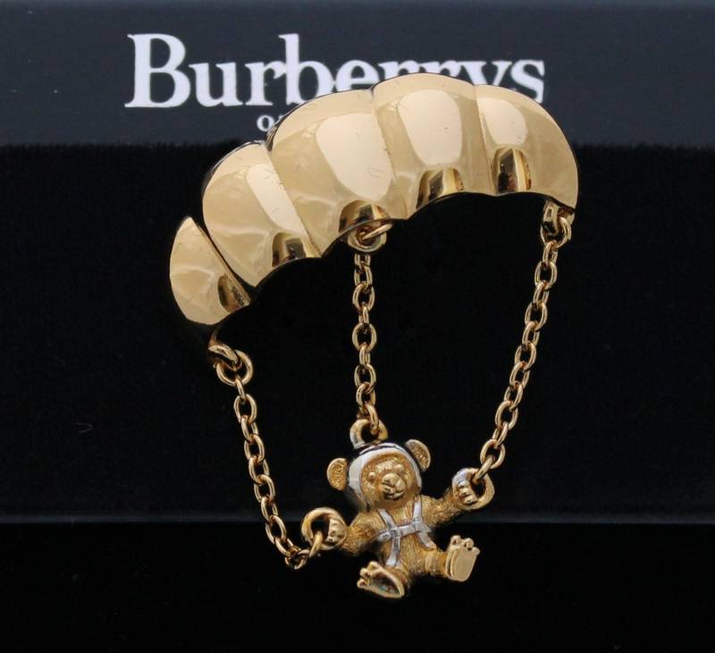 Burberrys Of London Brosche Anstecknadel Vergoldet Paraglider Bär von Dior4U
