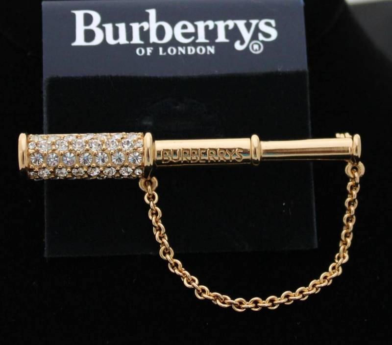 Burberrys Of London Anstecknadel, Vergoldet, Mit Gravur „Burberrys" Made in Usa von Dior4U