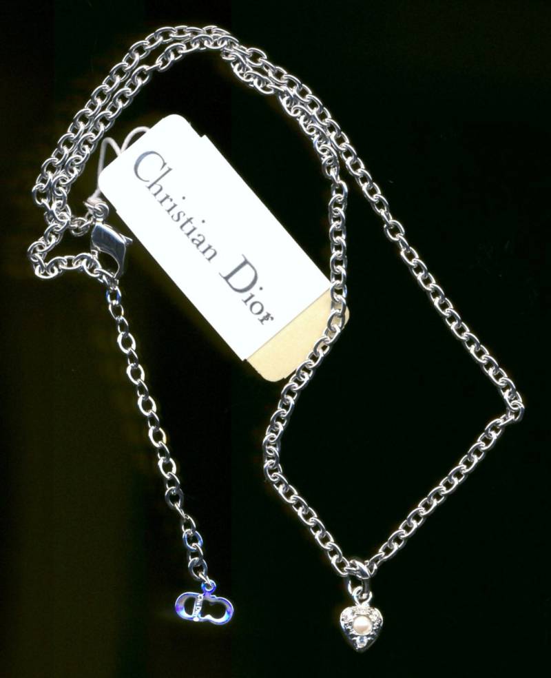 Christian Dior Signierte Halskette Rhodium Mit Kristall & Perle Herz Anhänger Logo Made in Usa von Dior4U