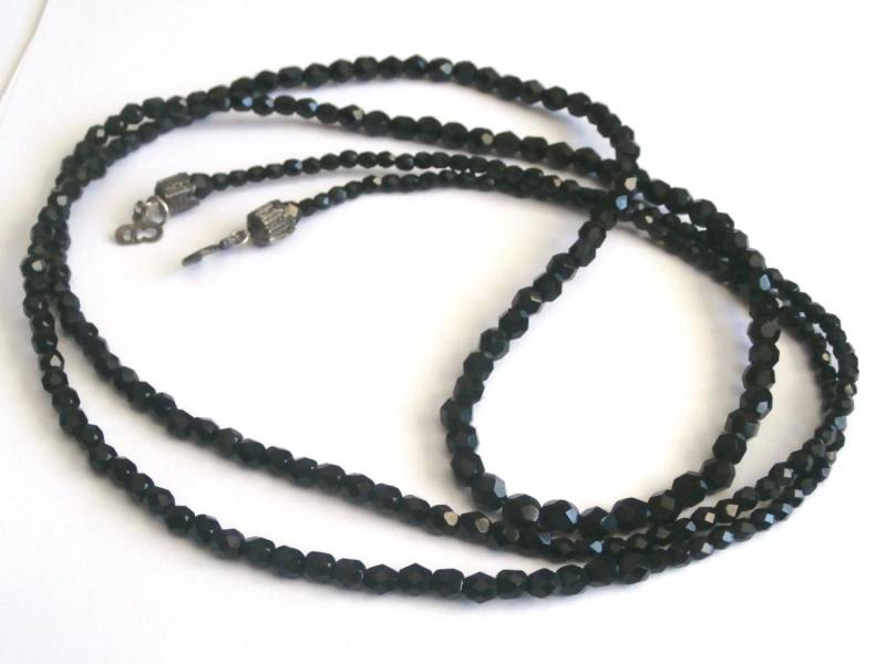 Christian Dior Signierte Schwarze Kristallperlen-Halskette 132 cm von Dior4U