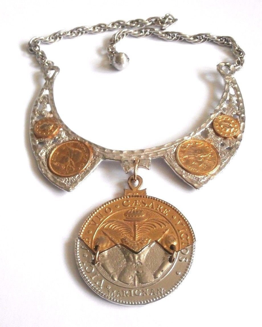 Kenneth Lane Signierte Statement Halskette/Anhänger - Coins von Dior4U