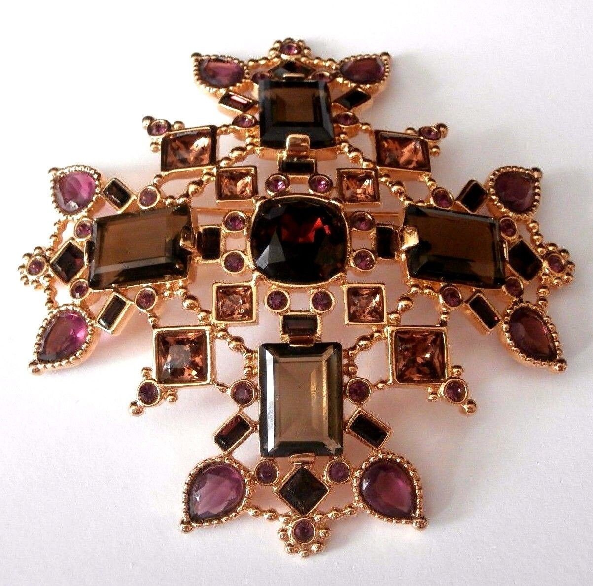 Swarovski Pin Brosche Malteser Kreuz 3"Amethyst, Topaz & Granat Kristalle von Dior4U