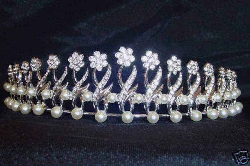 Swarovski Signiert Hochzeit Tiara Rhodiniert Mit Kristallen in Box von Dior4U