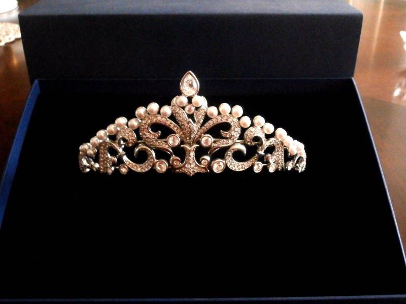 Swarovski Signierte Rhodium Tiara Mit Klaren Kristallen Und Imitationsperlen Mib Coa von Dior4U