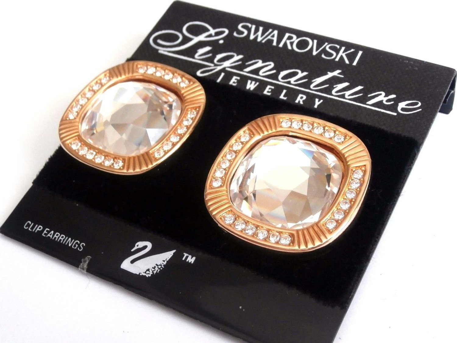 Swarovski Signierte Vergoldete Ohrclips Mit Klaren Vollschliff-Kristallen von Dior4U