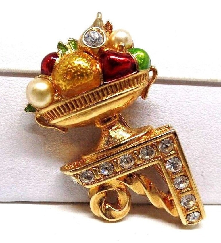 Swarovski Signierte Vergoldete Pin Brosche Mit Klaren Kristallen von Dior4U