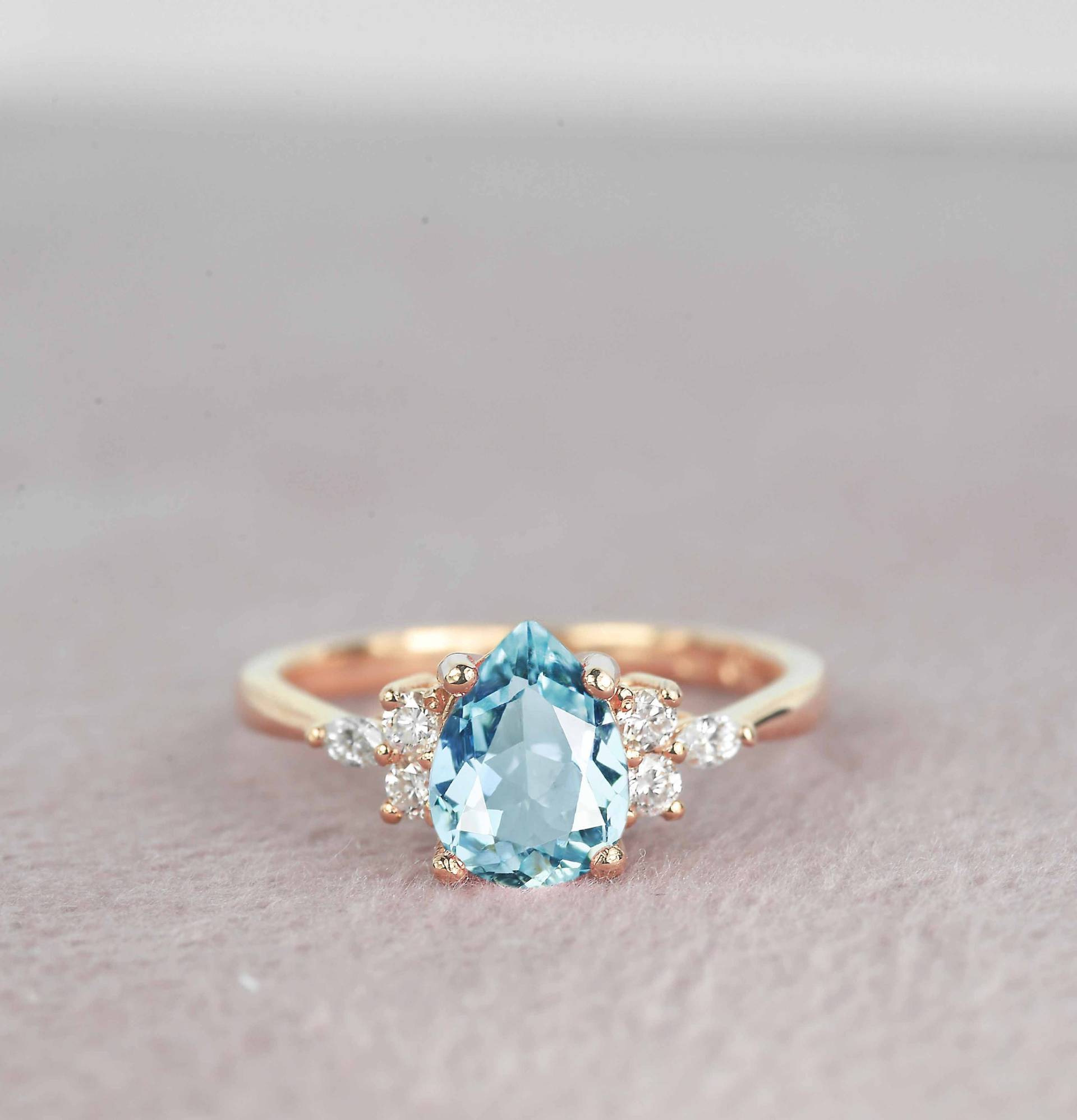 Aquamarin Und Diamant Verlobungsring | Birne Vintage Ring in Roségold Multi-stein Geschenkring Für Sie von DiorahJewellery