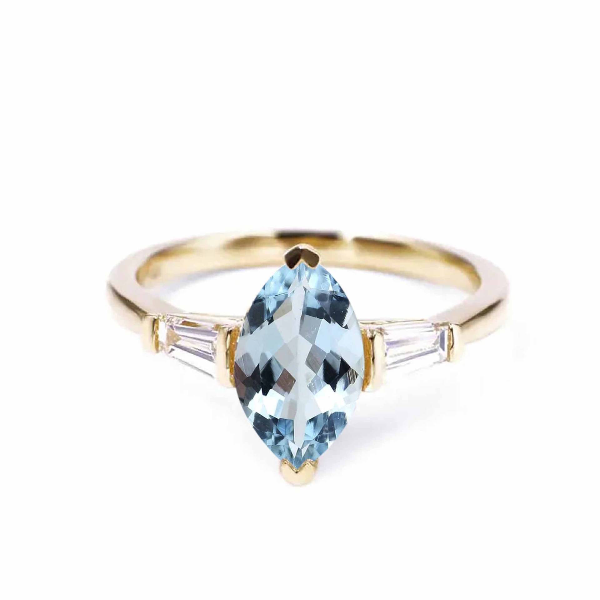 Marquise Aquamarin Diamant Ring Art Deco Verlobungsring Aus Gelbgold von DiorahJewellery