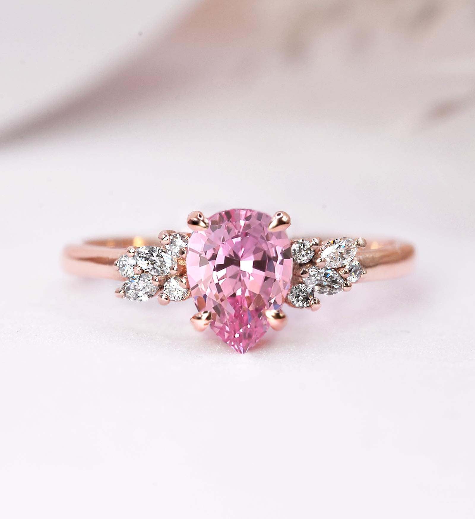 Rosa Saphir Verlobungsring | Art Deco Stil Jahrestag Ring Massiver Gelb-, Rosé-, Weißgold-Clusterring Und Diamant von DiorahJewellery