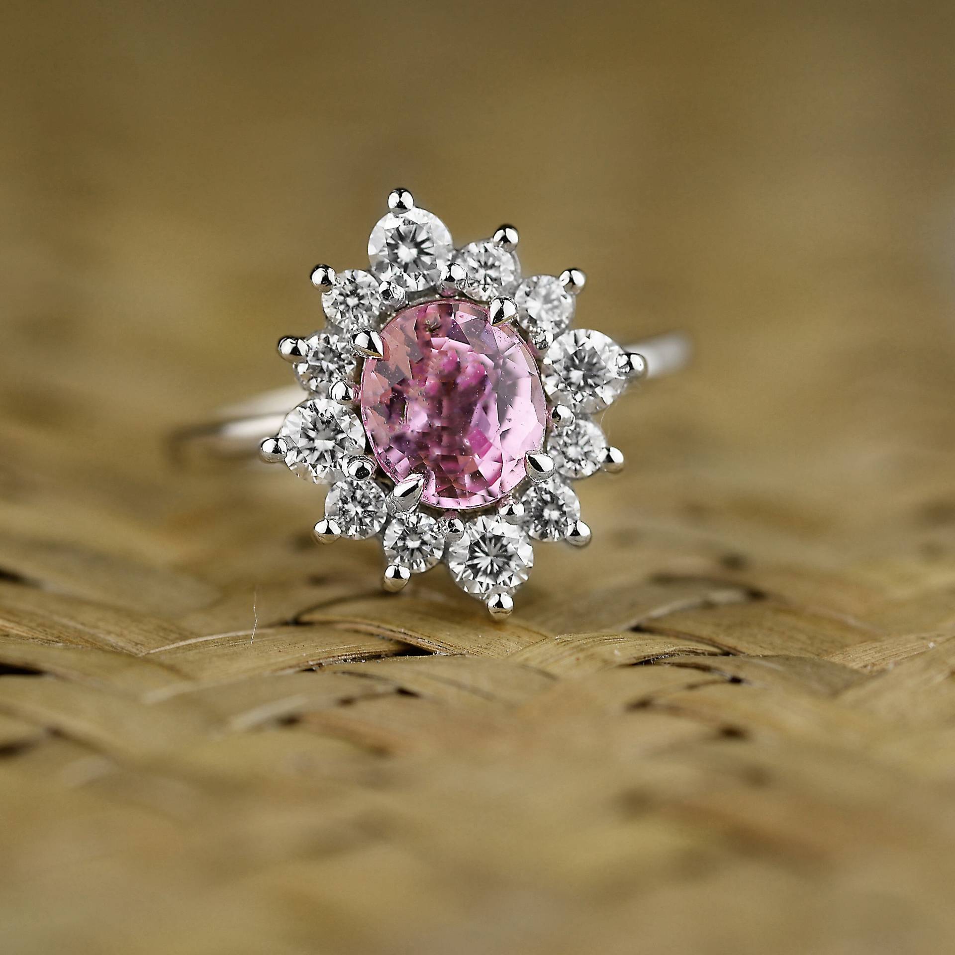 Rosa Saphir Verlobungsring in 950 Solide Platin-Natürliche Ceylon Rosa Und Diamant Verlobungring-Diamant Halo Ring-Ready Zu Versenden von DiorahJewellery