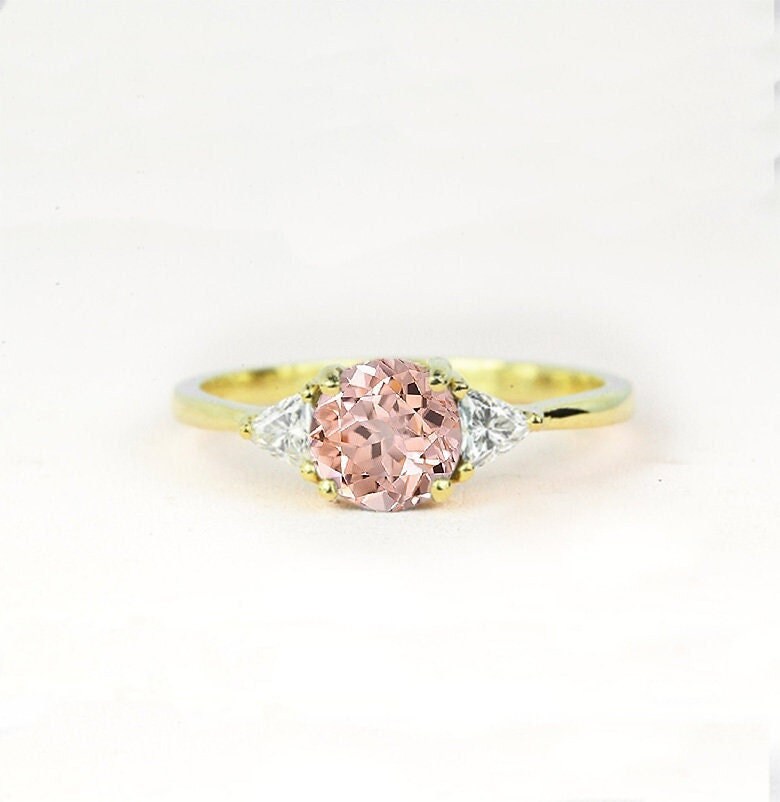 Runder Morganit Und Trilliant Diamant Verlobungsring | Hochzeit Brautring Roségold Zierliche Ring Für Sie von DiorahJewellery