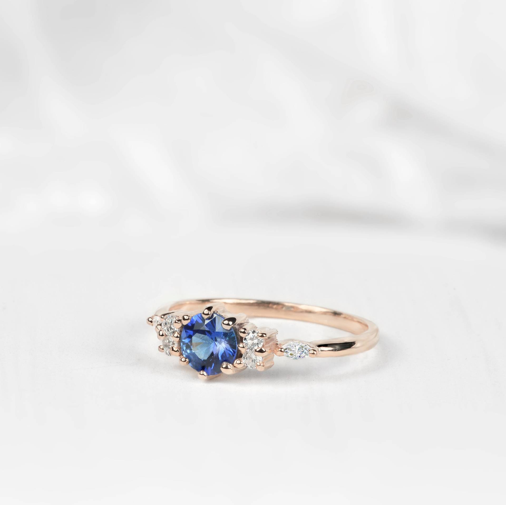 Saphir Ring Verlobung - Und Diamant-Ring 1920 Inspiriert Ring, in Weiß/Rose/Gelbgold Oder Platin von DiorahJewellery