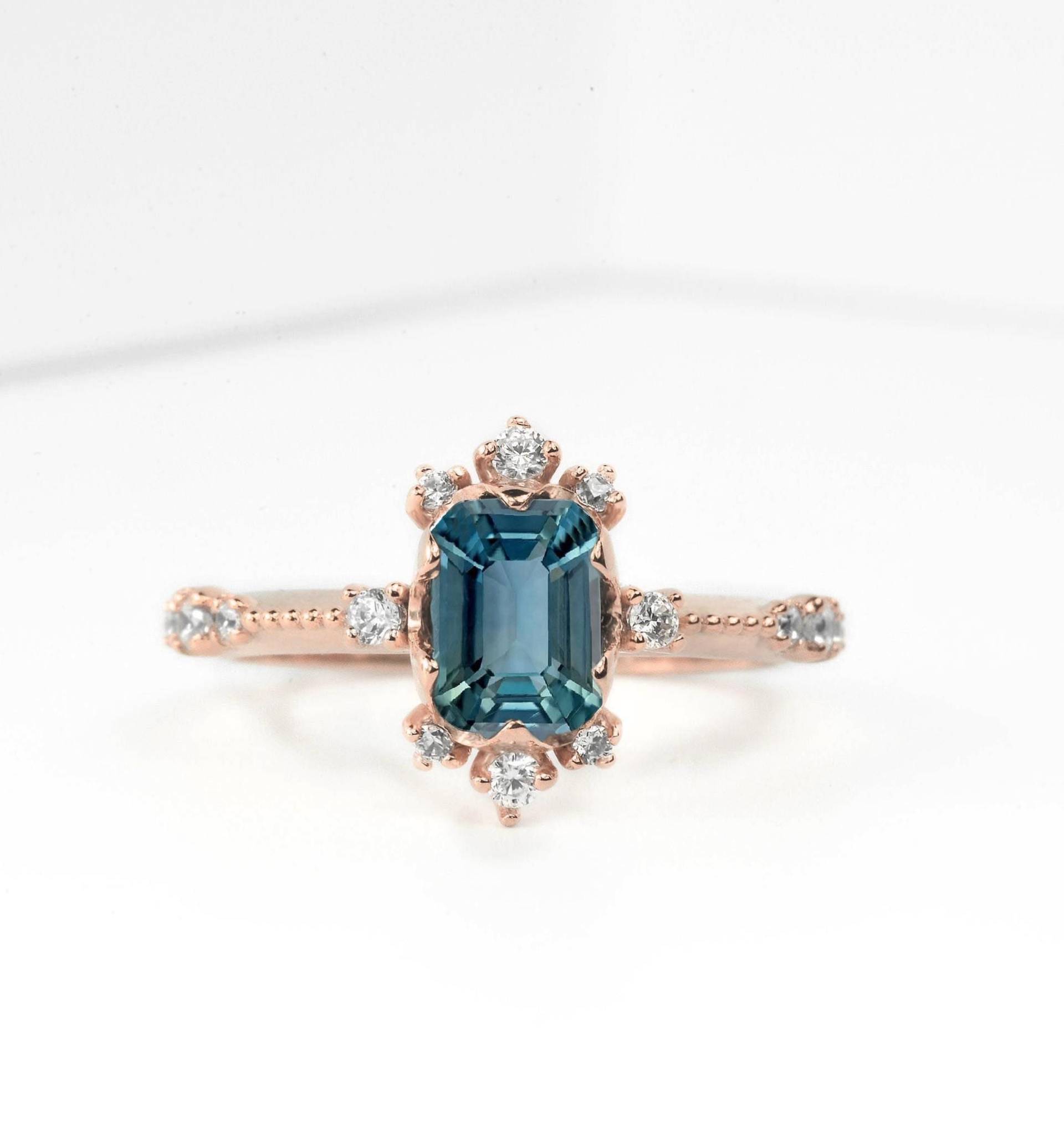 Smaragdschliff 1, 5Ct Natürlicher Teal Saphir Verlobungsring | 14K, 18K Gold Echter Diamant Ring Maßgeschneiderte Rosegold von DiorahJewellery