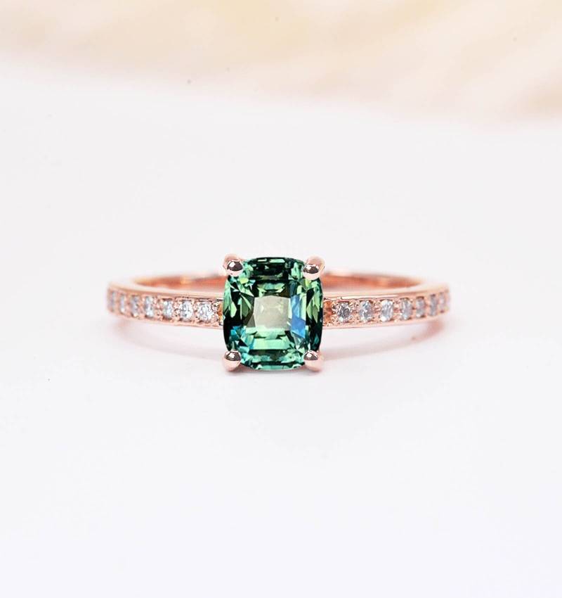 Türkis Saphir Und Diamant Vintage Ring | 6mm Blauer Verlobungsring Im Kissenschliff Stilvoller Mit Weißem von DiorahJewellery