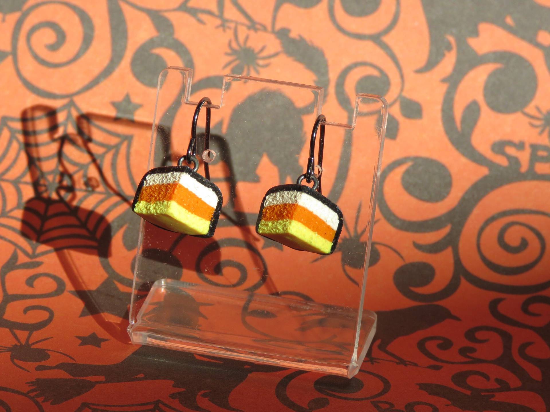 Halloween Unter Dem Motto Candy Corn Cake Ohrringe Halloween Unter Dem Motto Candy Corn Cake Ohrringe von DiosDipsNDabs