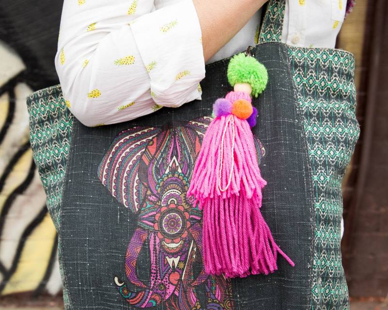 Pom Schlüsselanhänger Taschenanhänger Quaste Geldbörse Charme Boho Handtaschen Clip Pompom von DipDipLoom