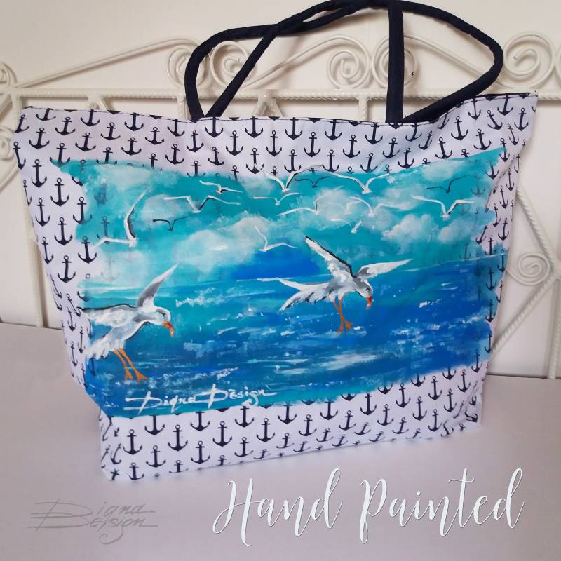 Handbemalte Tragetasche Möwe Sommer-strandtasche von DiqnaDesign