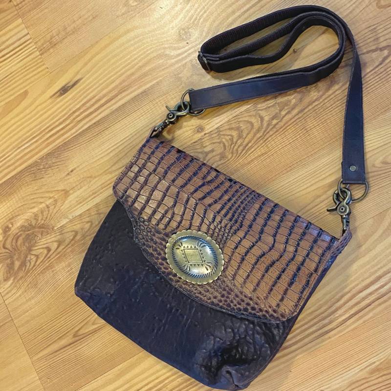 Krokoprägung Leder Crossbody Bag Handgemachte Western Concho Geldbörse von DirtPoorCouture