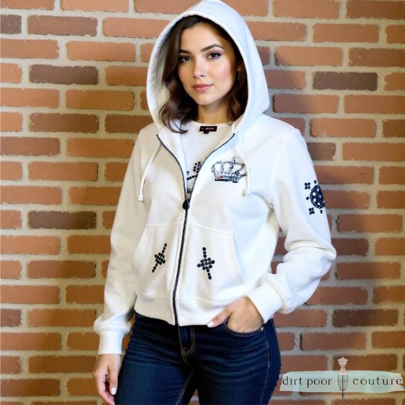 Y2K Strass Besetzter Hoodie White Rock Royalty Crown Zip-Up | Medium Fit von DirtPoorCouture