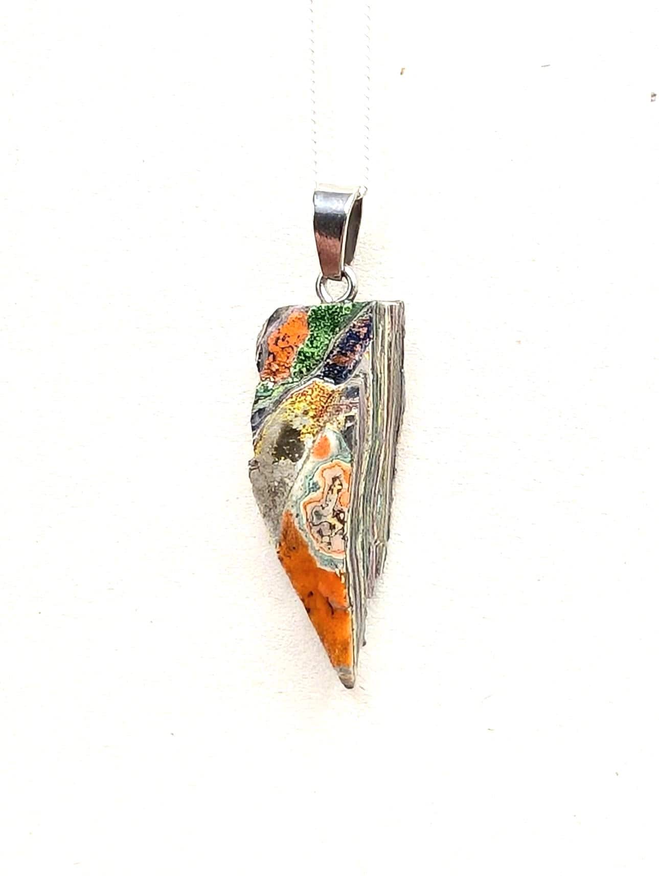 Unique Berlin Graffiti Pendant - Jewellery Made From Mauerpark Wall Unique Berlin Graffiti Pendant - Jewellery Made From Mauerpark Wall von DirtyJewelsBerlin