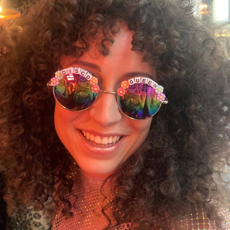 Disco Queen Runde Regenbogen Spiegel Blumen Festival Sonnenbrillen - Custom Designs Verfügbar von DiscoLeopardByLaura