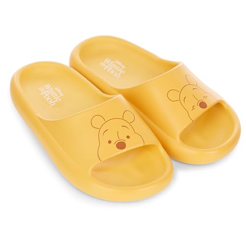 Disney Winnie Puuh Damen-Slides – klassische Winnie Puuh Slip-On-Sandalen aus Schaumstoff, Winnie Puuh, Gold, 38 EU von Disney