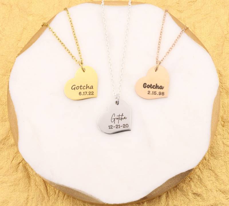 Personalisierte Adoption Herz Halskette, Individuelle Gotcha Day Geschenk von DistinctlyIvy
