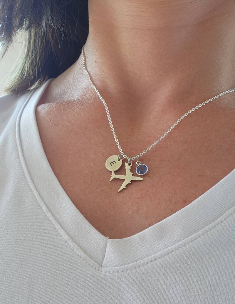 Flugzeug Anhänger Kristall Mit Initial, Geburtsstein von DistinctlyIvy