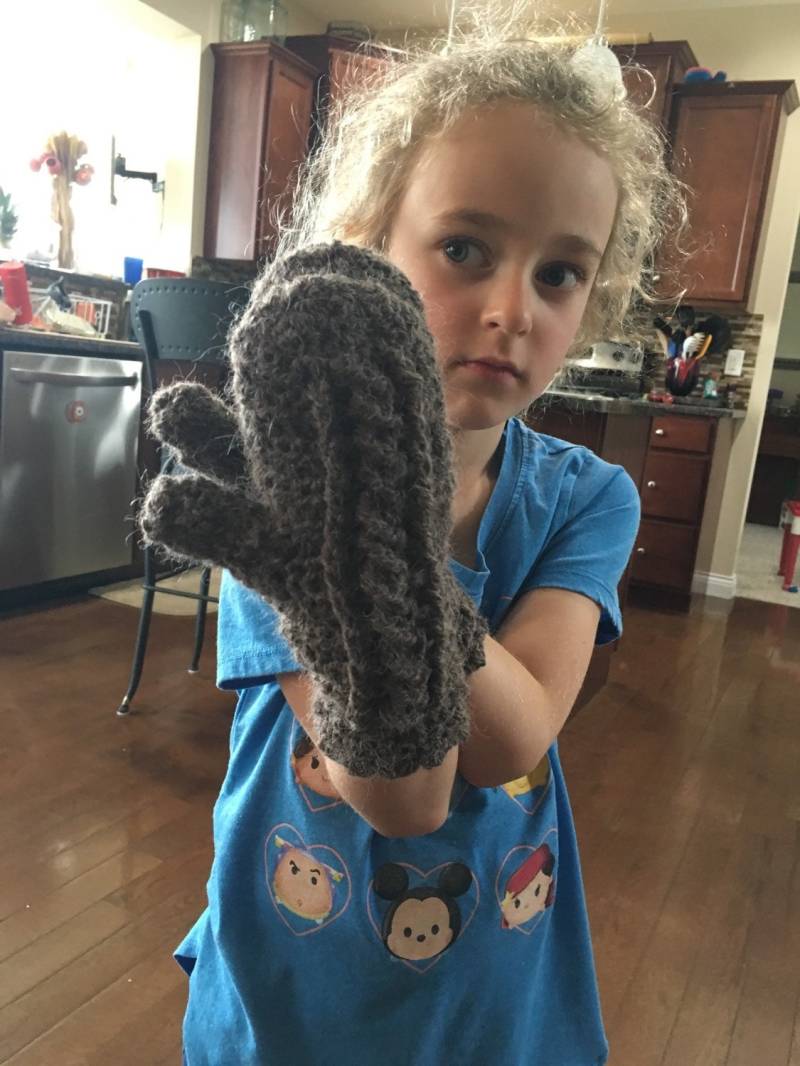 Graue Kabel Handschuhe von DistractedStrands