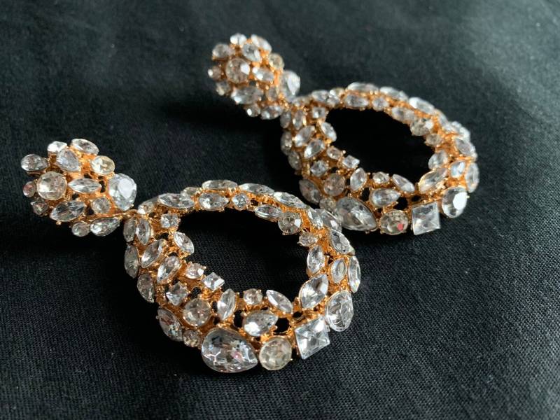 Hohle Strass Ohrringe, Wassertropfen Trendy Schmuck, Lange Kristall Ohrringe Für Frauen von DivaChicTreasures