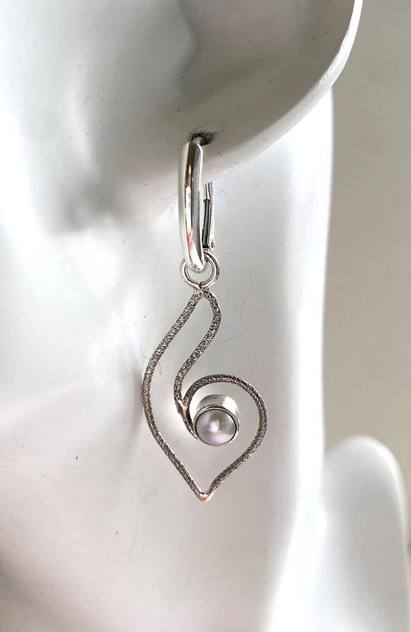 Ohrring Mit Perle Aus Silber 925, Vintage Stil, Statement Schmuck von DivaKreationen