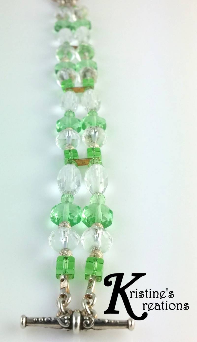 Doppelstrang-Grüner Quarz, Bergkristall Und Sterling Silberarmband Doppelstrang-Grüner Quarz, Bergkristall Und Sterling Silberarmband von DivaKreations