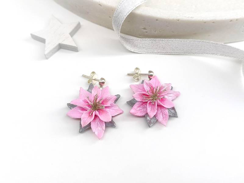 Weihnachtsstern Ohrstecker Aus Fimo Rosa Ohrringe, Weihnachts Blumen Festliche Ohrringe Für Sie von DivasDreamsArt