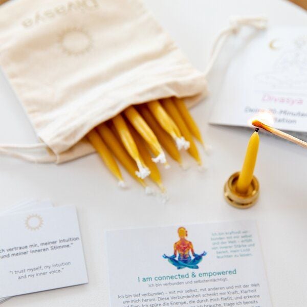 Divasya Geschenkset | 20-Minuten-Kerzen für Meditation & Achtsamkeit | I am connected & empowered von Divasya