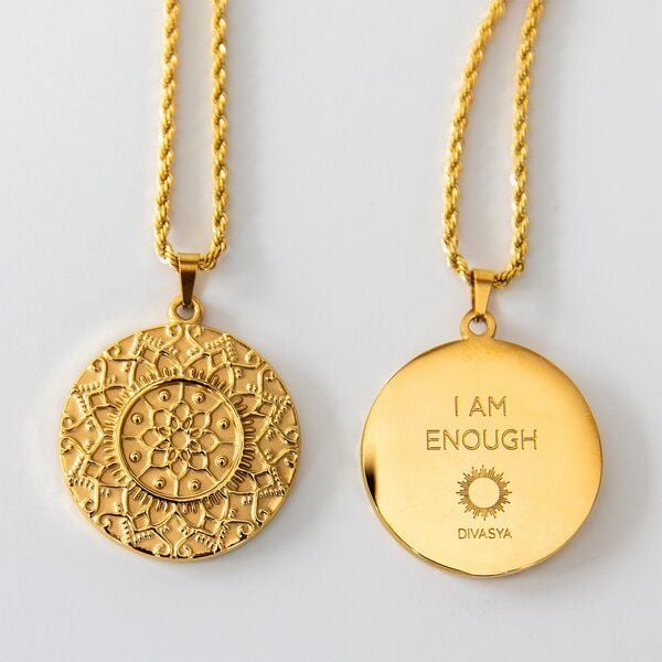 Divasya Halskette mit Mandala Anhänger | vergoldet | I am enough von Divasya