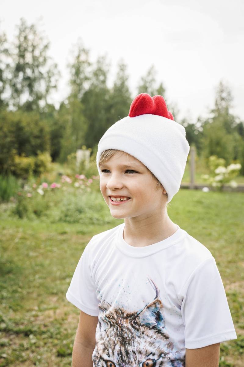 Handgefertigte Fleece Huhn Hut-Kostüm von Divendi