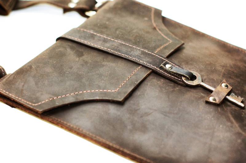 Boho Tasche Damen Handtasche Umhängetasche Schultertasche Braun Leder Messenger Beunruhigt Steampunk Skelett Schlüssel Crossbody von DivinaDenuevo