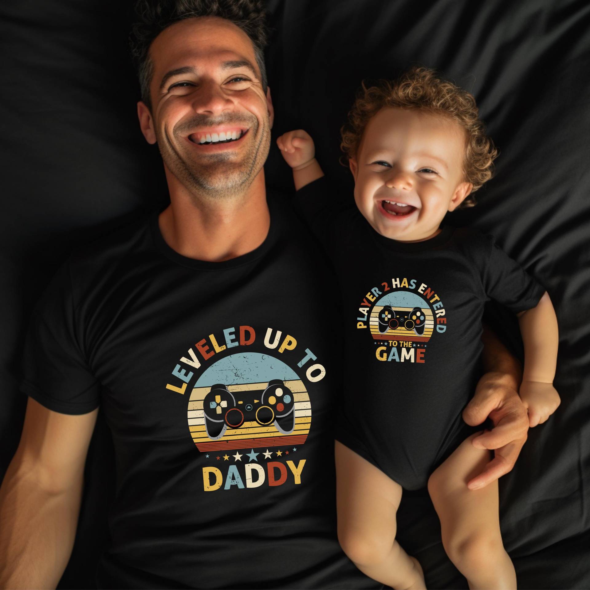 Leveled Up Shirt, Passendes Outfit Für Papa Und Kind , Pulli Sohn, Spieler 1 2, Matching Papa Baby, Lustiges Sohn Shirt von DivineDesignsDe