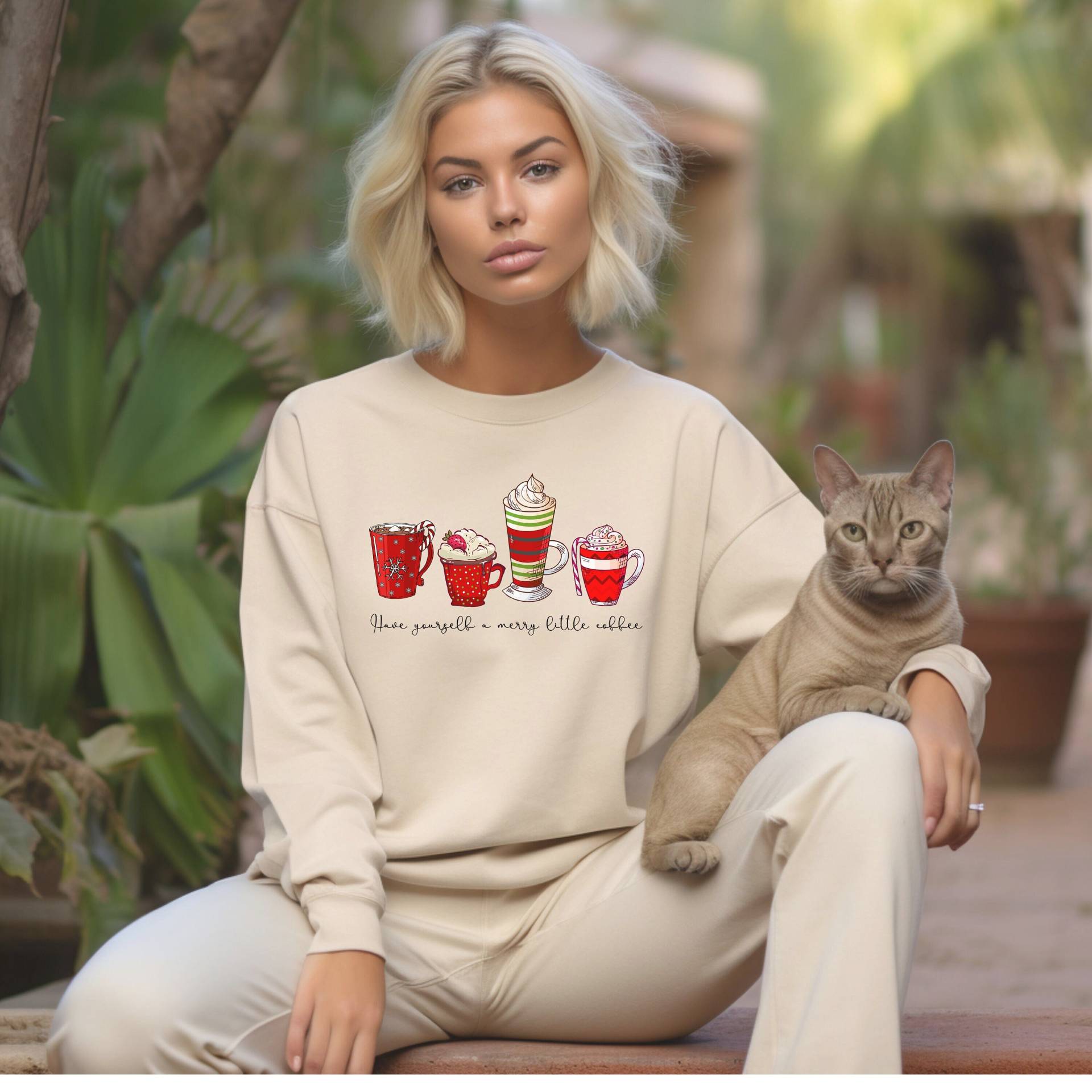 Weihnachten Sweatshirt Kaffee, Weihnachtssweatshirt, Pulli Coffee, Weihnachtlicher Pullover, Coffee Getränk Pulli, Christmas Weihnachten Sweatshirt Kaffee, Weihnachtssweatshirt, Pulli Coffee, Weihnachtlicher Pullover, Coffee Getränk Pulli, Christmas von DivineDesignsDe