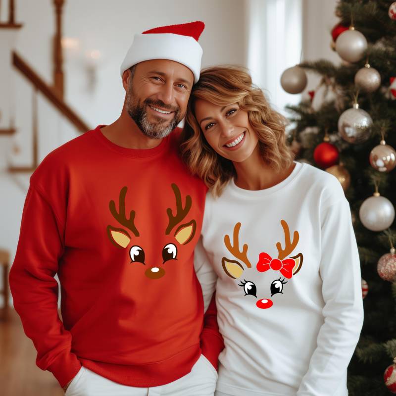 Weihnachtssweatshirt Für Paare, Geschenk Elch Pärchen Pullover, Weihnachtsshirt Sie Und Ihn, Pulli Paar Lustig, Shirt Weihnachtssweatshirt Für Paare, Geschenk Elch Pärchen Pullover, Weihnachtsshirt Sie Und Ihn, Pulli Paar Lustig, Shirt von DivineDesignsDe
