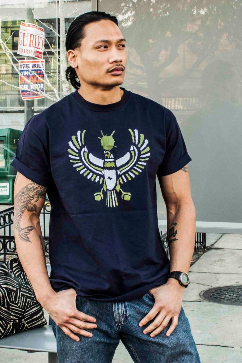 Allumfassende Göttlichkeit T-Shirt Allumfassende Göttlichkeit T-Shirt von DivineGarment