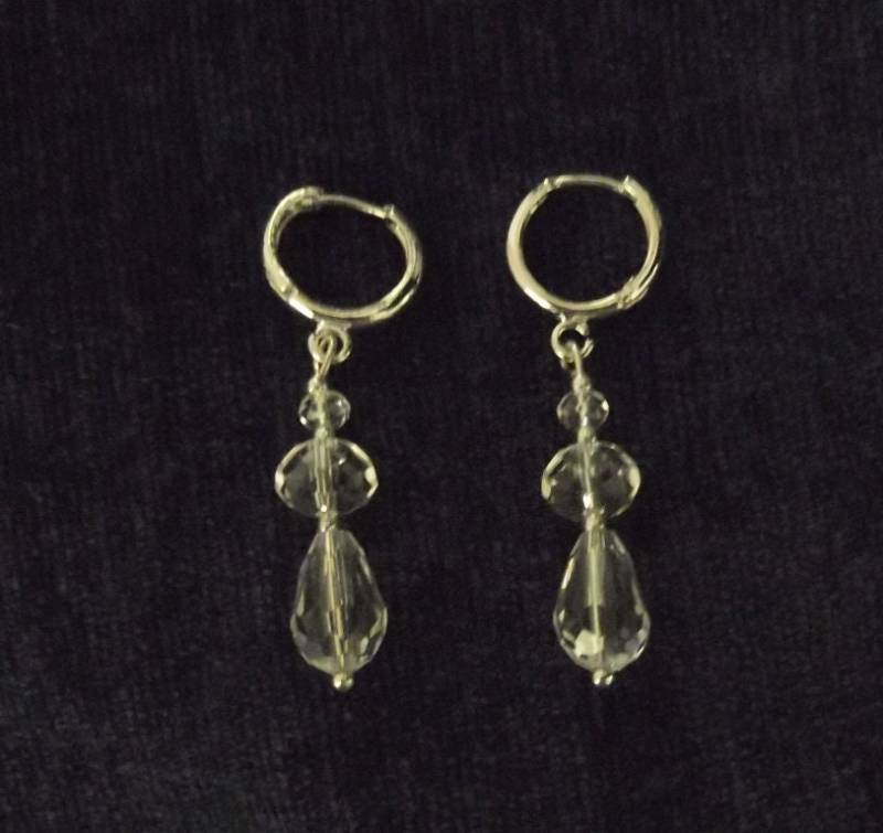 Crystal Loop Ohrringe von DivinelyFeminineShop