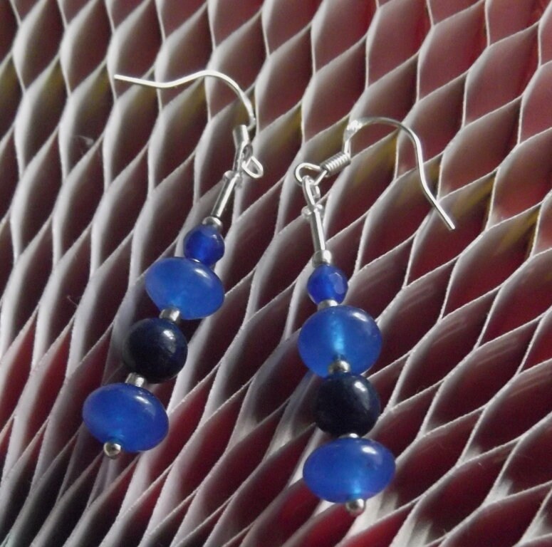 Natürliche Saphir Und Lapislazuli Ohrringe, Edelsteine von DivinelyFeminineShop