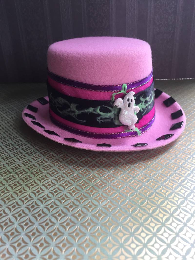 Kleines Gespenst Kleines Gespenst von DivrsUntyStdios