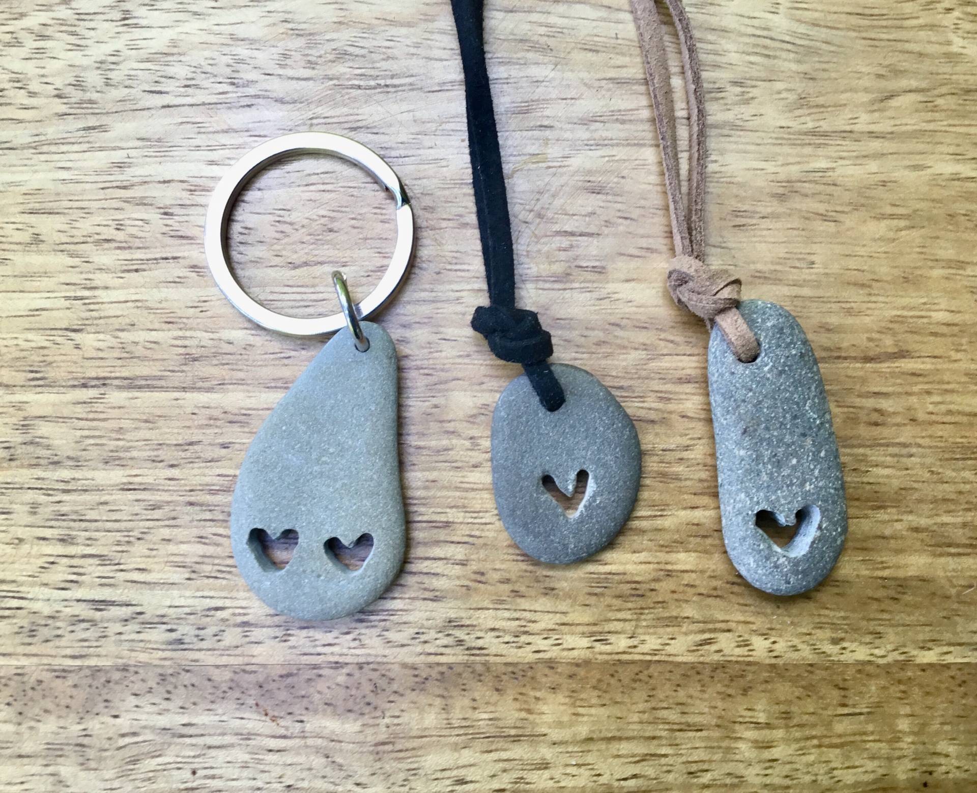 Vegane Halskette Herz Kieselstein Surfer Schlüsselring Kiesel Vatertag Nautik Papa Geschenk Bio Natur von DizzyDayDreamz