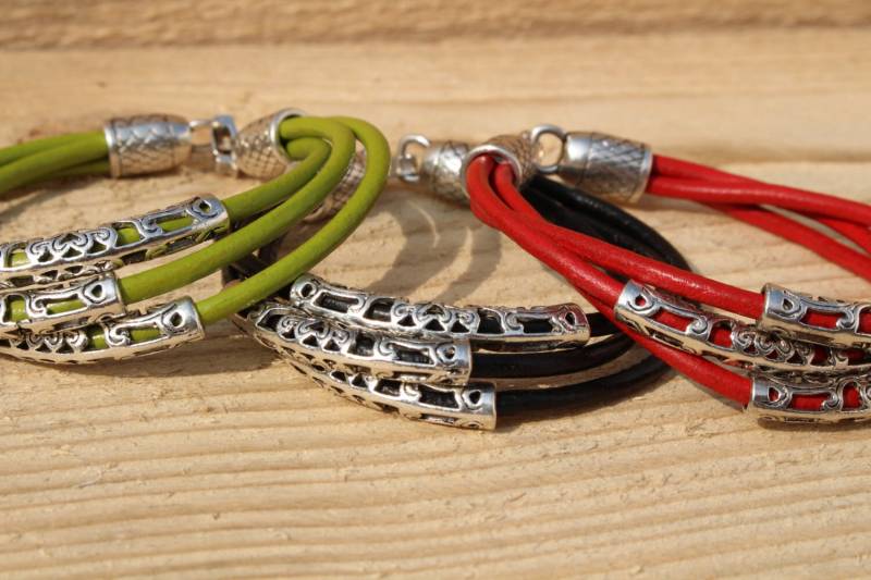 Womens Lederarmband 3. Jahrestag Sommer Armreif Boho Stapeln Armband Geschenk Für Ihre Muttertag Freundin Teen Mädchen von DizzyDayDreamz